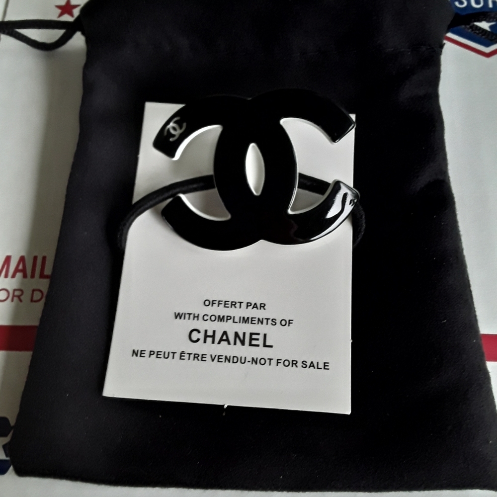 Chanel GWP